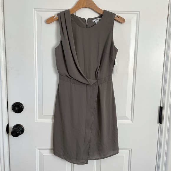 NWT BAR 111 Amsterdam dress in dusty olive - Picture 1 of 5